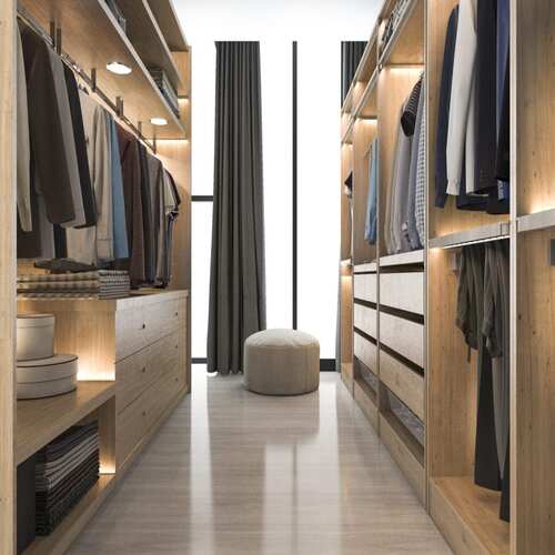 Walk in Closet