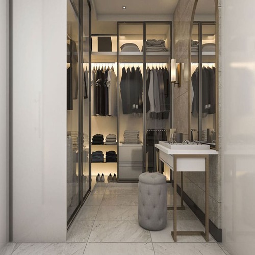 Walk in Closet